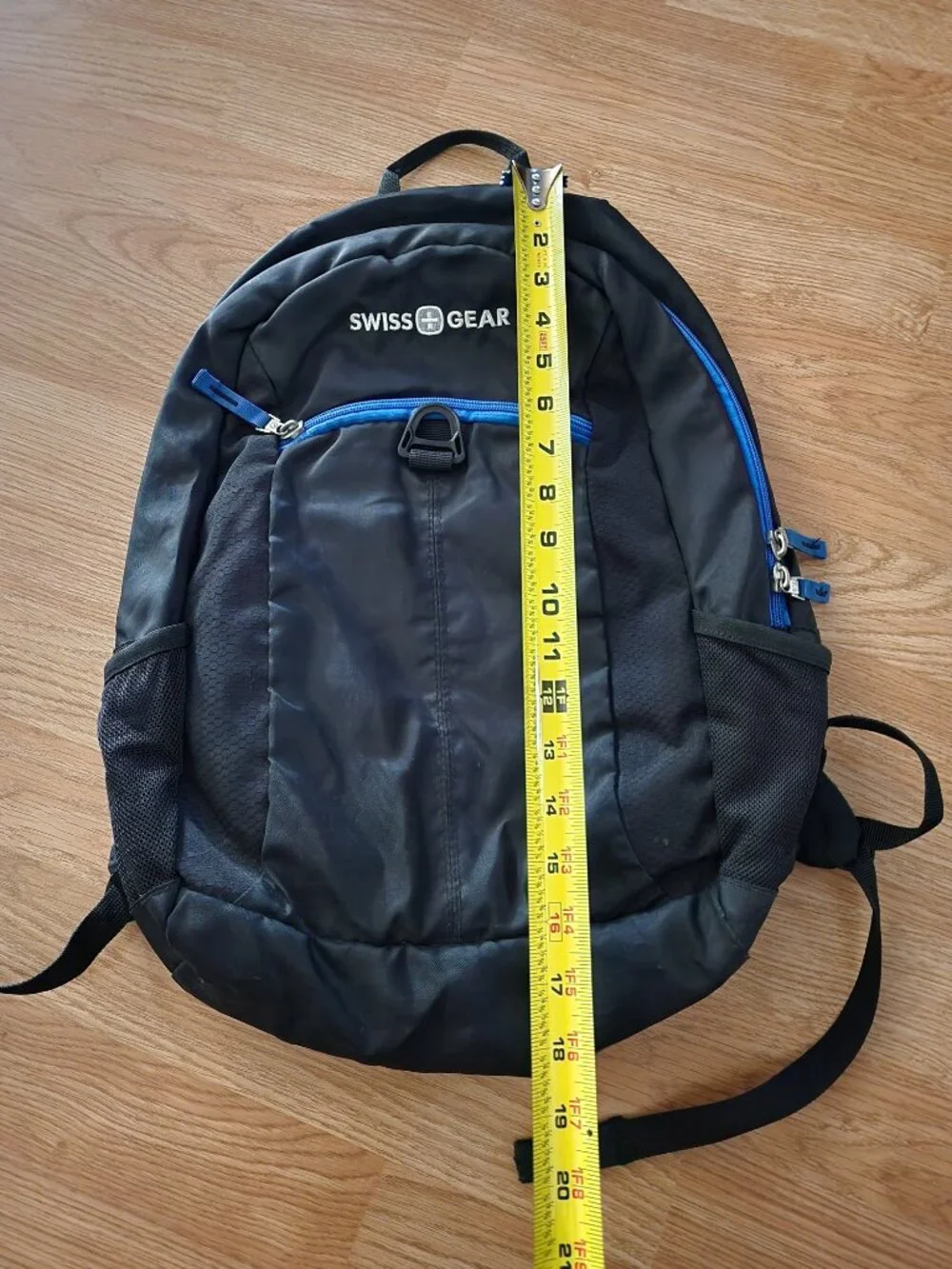 Swiss Gear Wenger Black Backpack Schoolbag Padded laptop Compartment